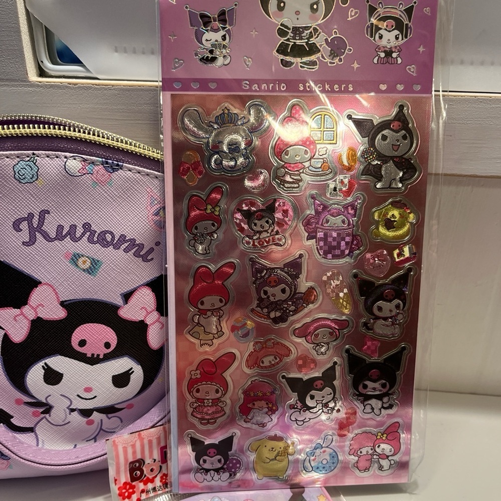 Kuromi Stationery Set - Picture 4 of 6